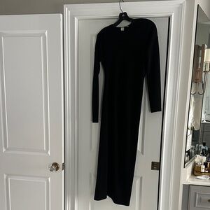 Toteme Elegant Black Long Sleeve simple Dress sz small, very Carolyn Bessette!